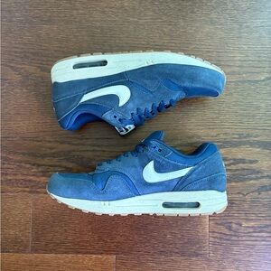Nike Air Max 1 Blue Suede